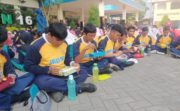 SELAIN SEHAT, JUGA RAMAH LINGKUNGAN